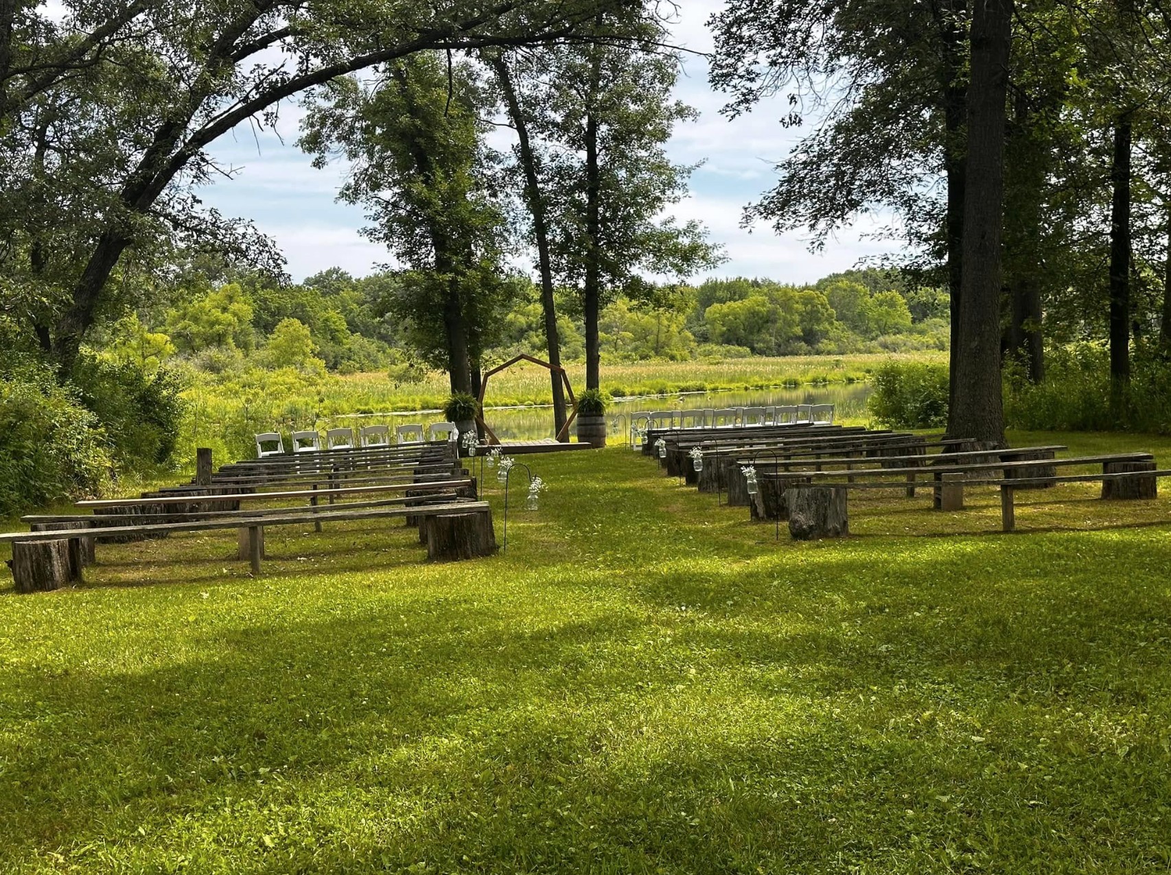 Old Coon Creek Inn Outdoor Wedding Ceremony Site Beloit Wisconsin